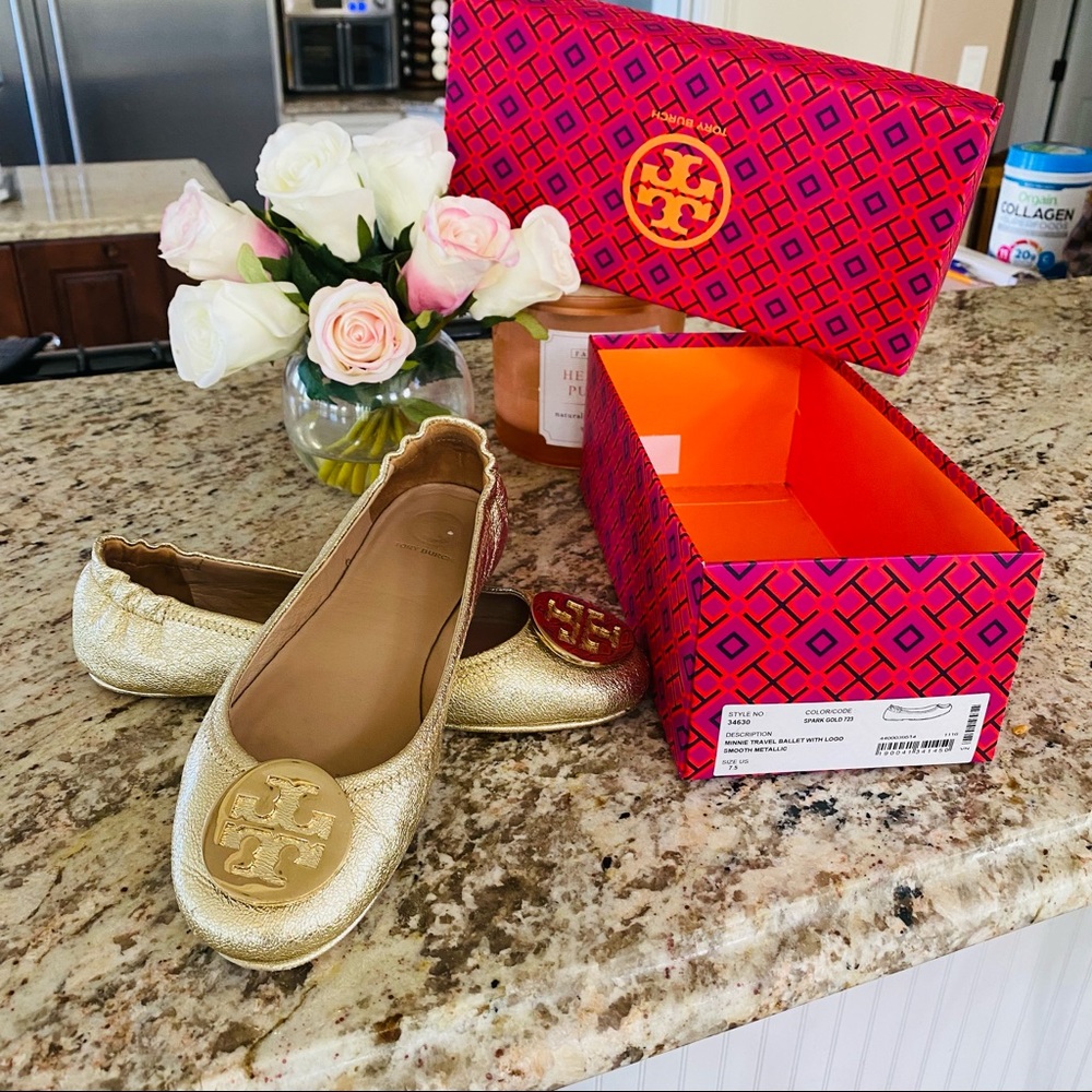 Gold Minnie Travel Ballet with Logo Smooth Metallic Size 7.5